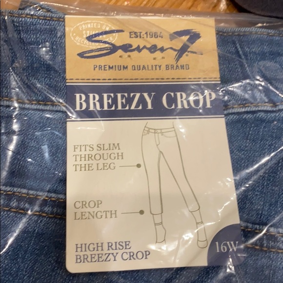 NEW Seven 7 Women’s High Rise Breezy Crop Jeans - Picture 4 of 5